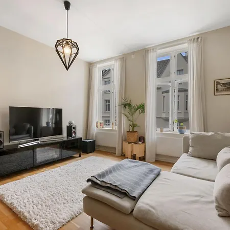 2-bedroom Close To Everything Appartement